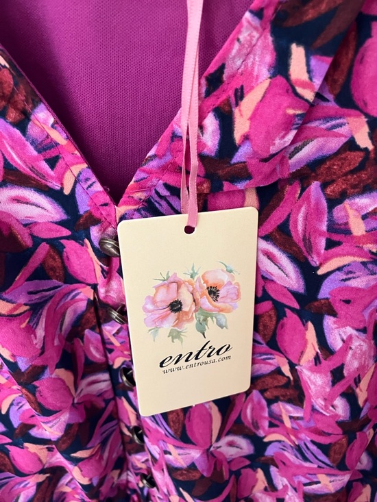 Entro: Pink Floral Long Sleeve Dress- M - Picture 3 of 16